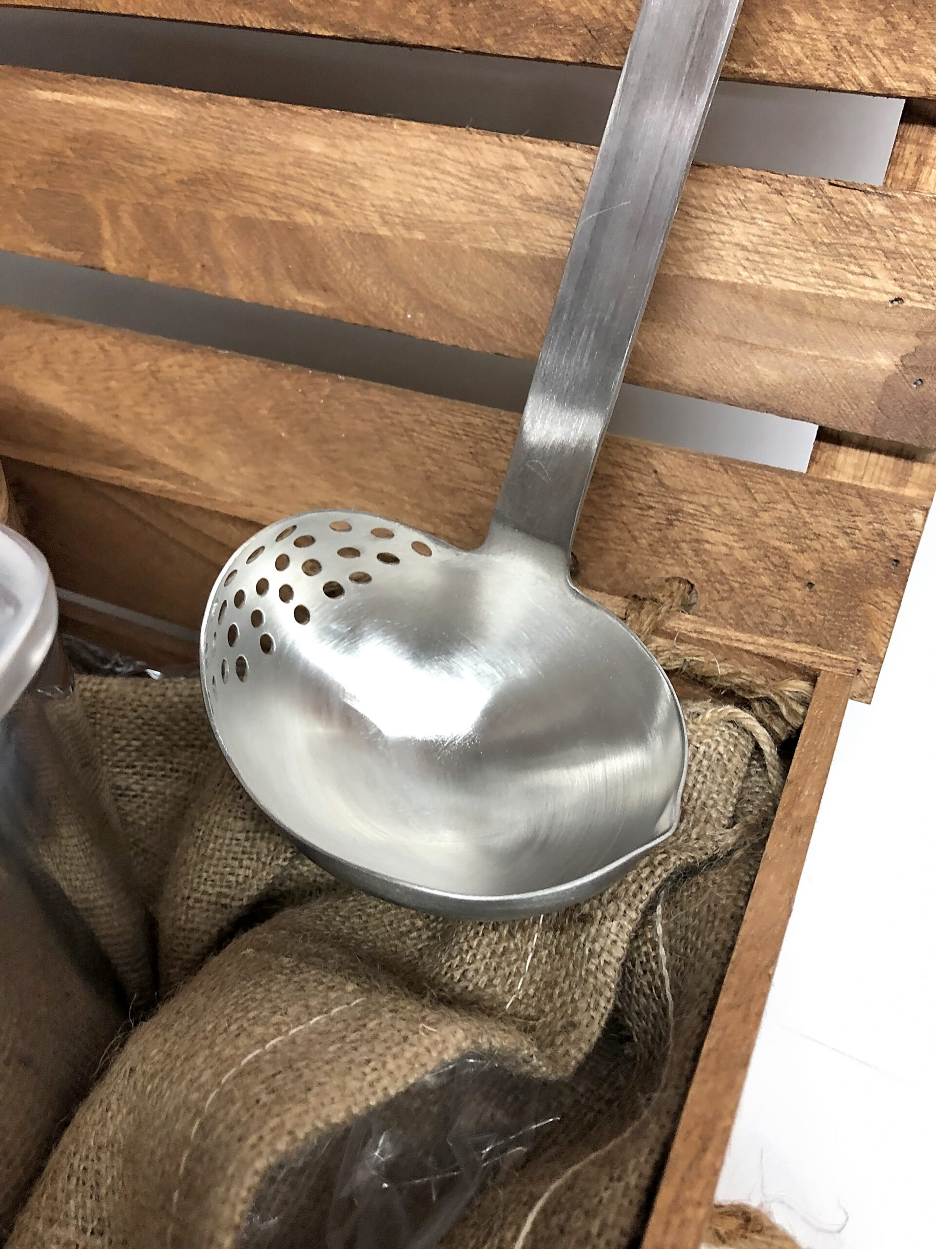 DOUBLE LADLE